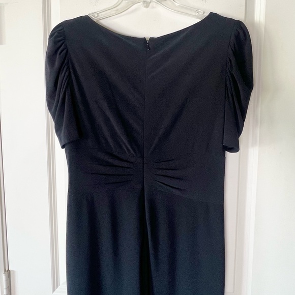 Jones New York Dress Black V-Neck Ruched and Lined Midi Dress Size 14 - Picture 7 of 9